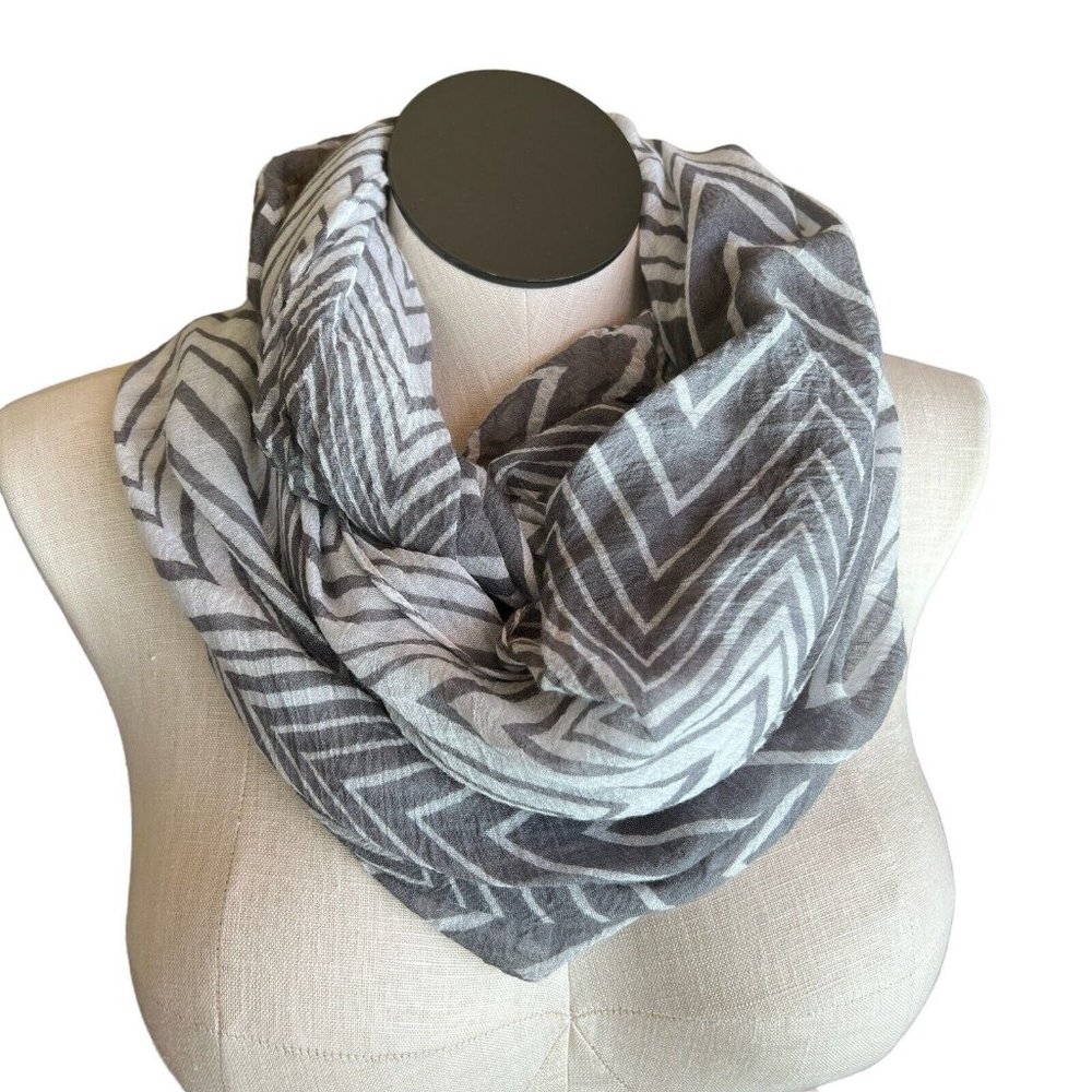 Calvin Klein Infinity Scarf, Chervon Design, Gray and White